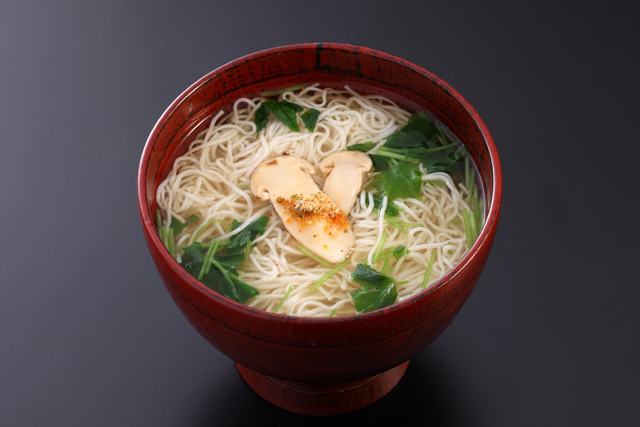 松茸にゅうめん盛り付け